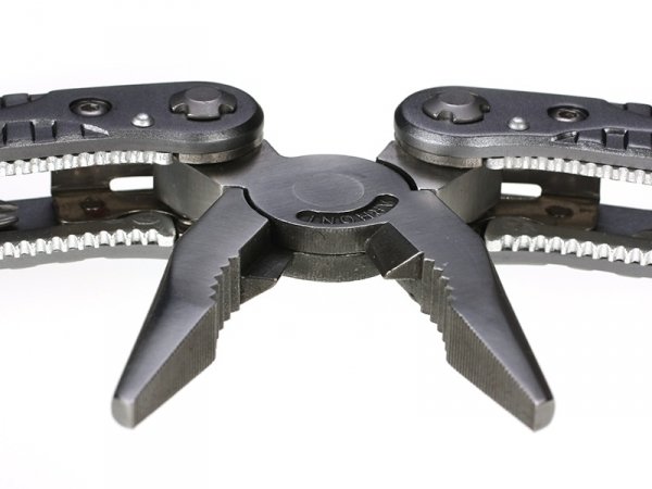 Инструмент - мультитул AR301